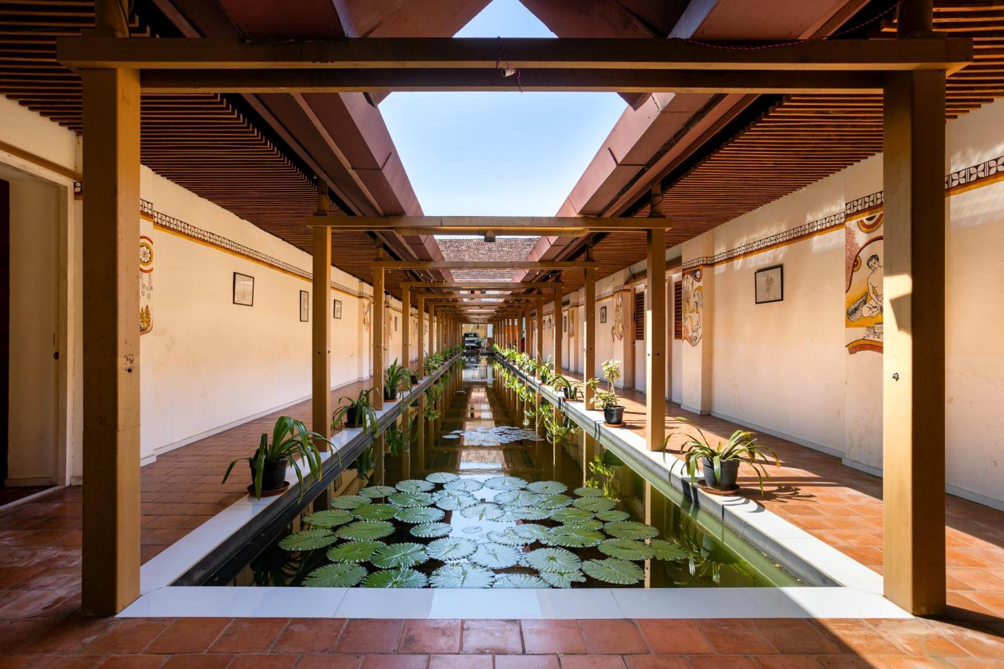 Presidency Artotel, Kochi Dış mekan fotoğraf